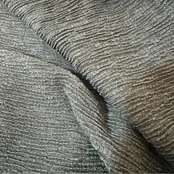 H&M Women's forest green bell Sleeve cold shoulder long sleeve blouse size med - Picture 7 of 13